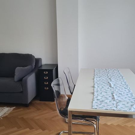 Top Apartments Kaiserebersdorf Wien Ngoại thất bức ảnh
