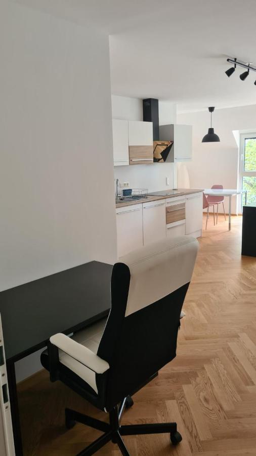 Top Apartments Kaiserebersdorf Wien Ngoại thất bức ảnh