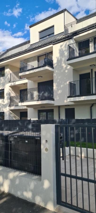 Top Apartments Kaiserebersdorf Wien Ngoại thất bức ảnh