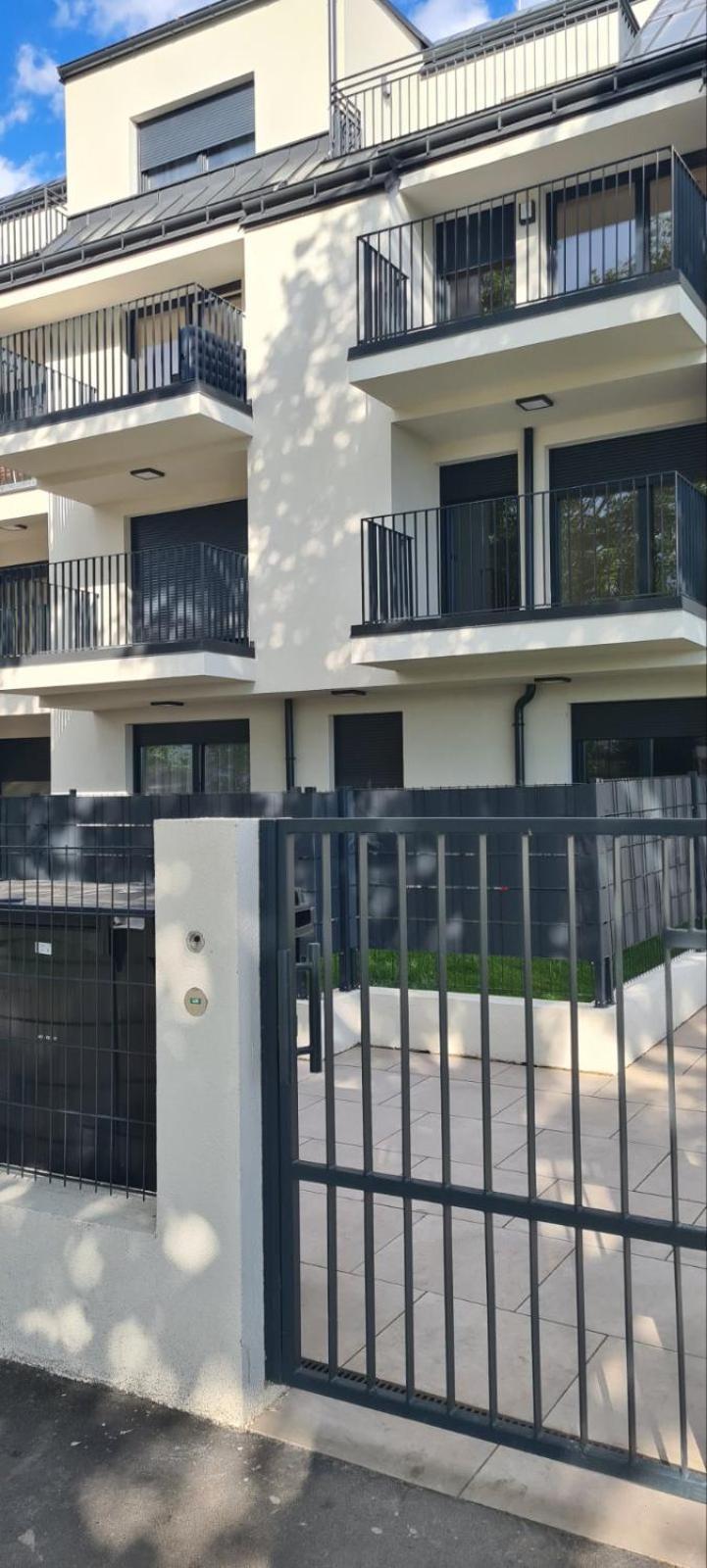 Top Apartments Kaiserebersdorf Wien Ngoại thất bức ảnh